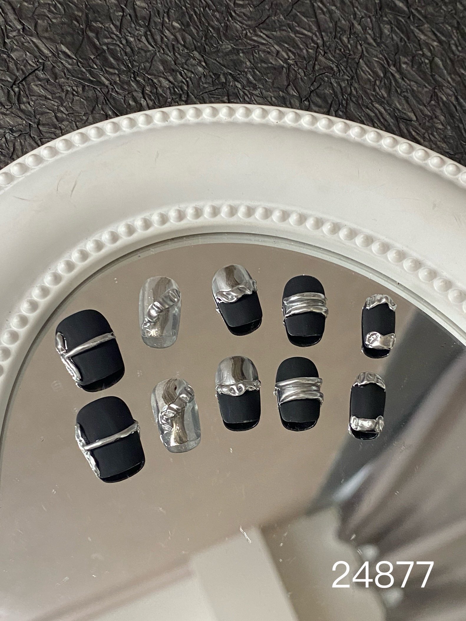 Short/ Black & silver