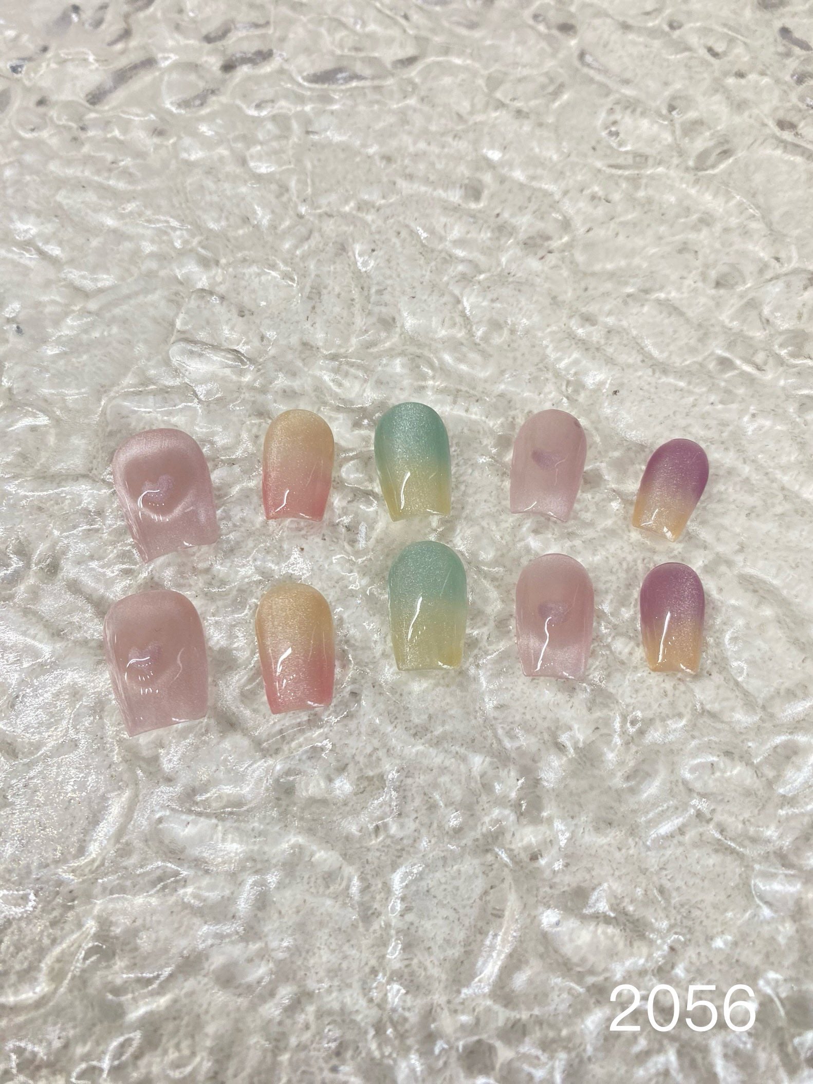 Medium/ Coloful heart