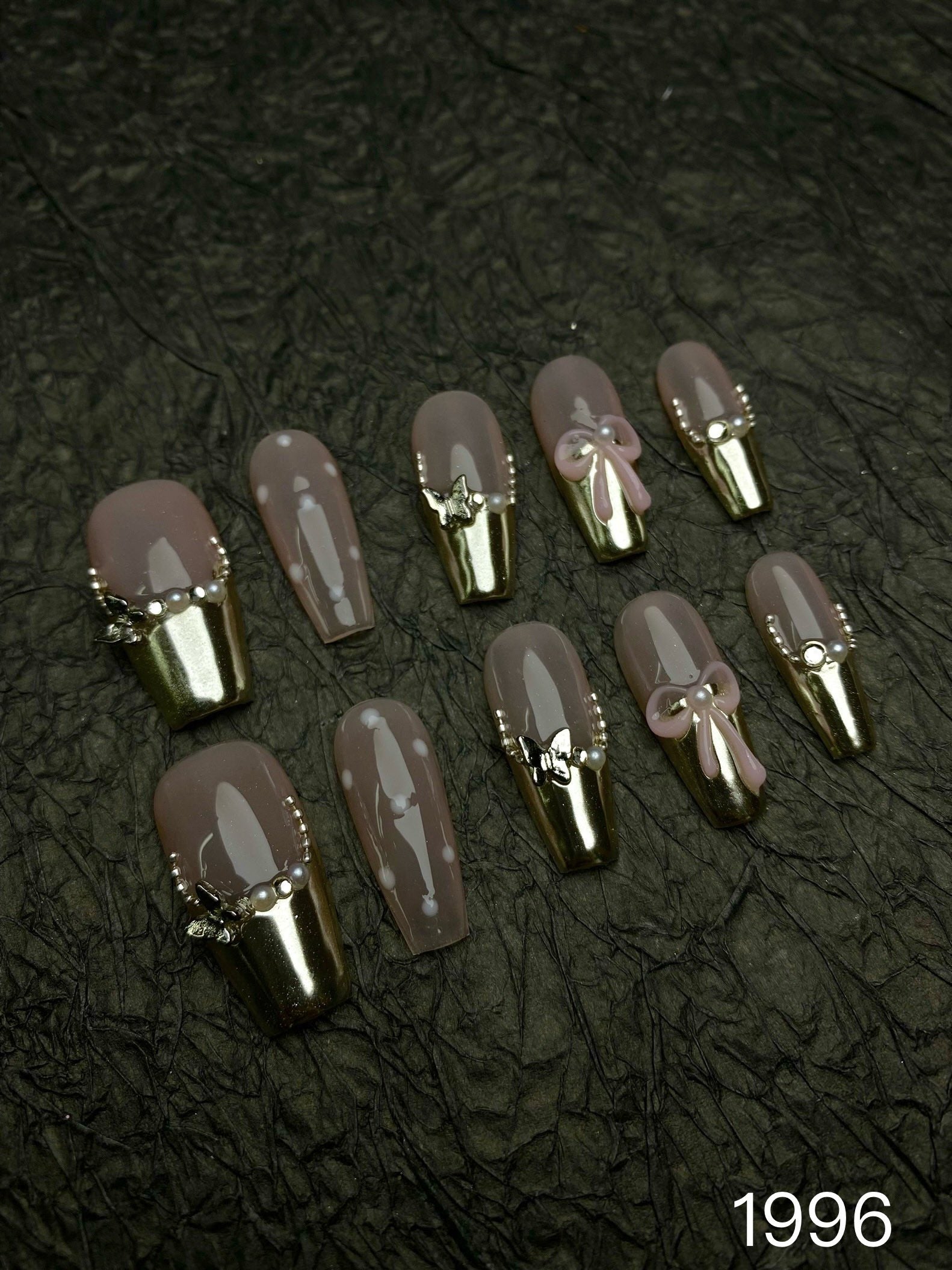 Chic Metallic