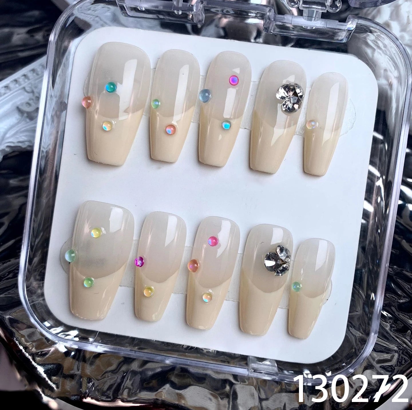 Bubbles on the nail 130272