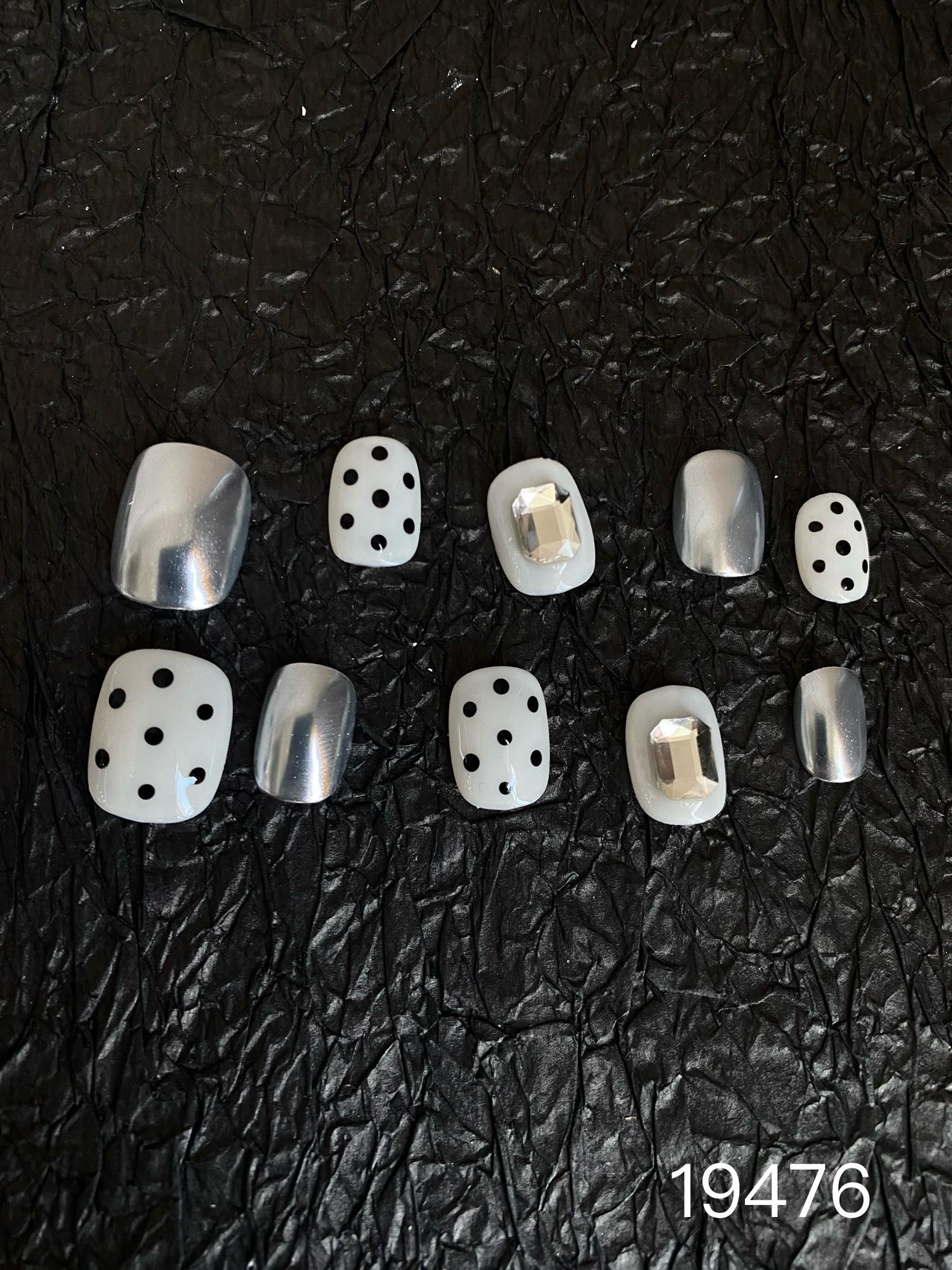 Short/ Sweet dot