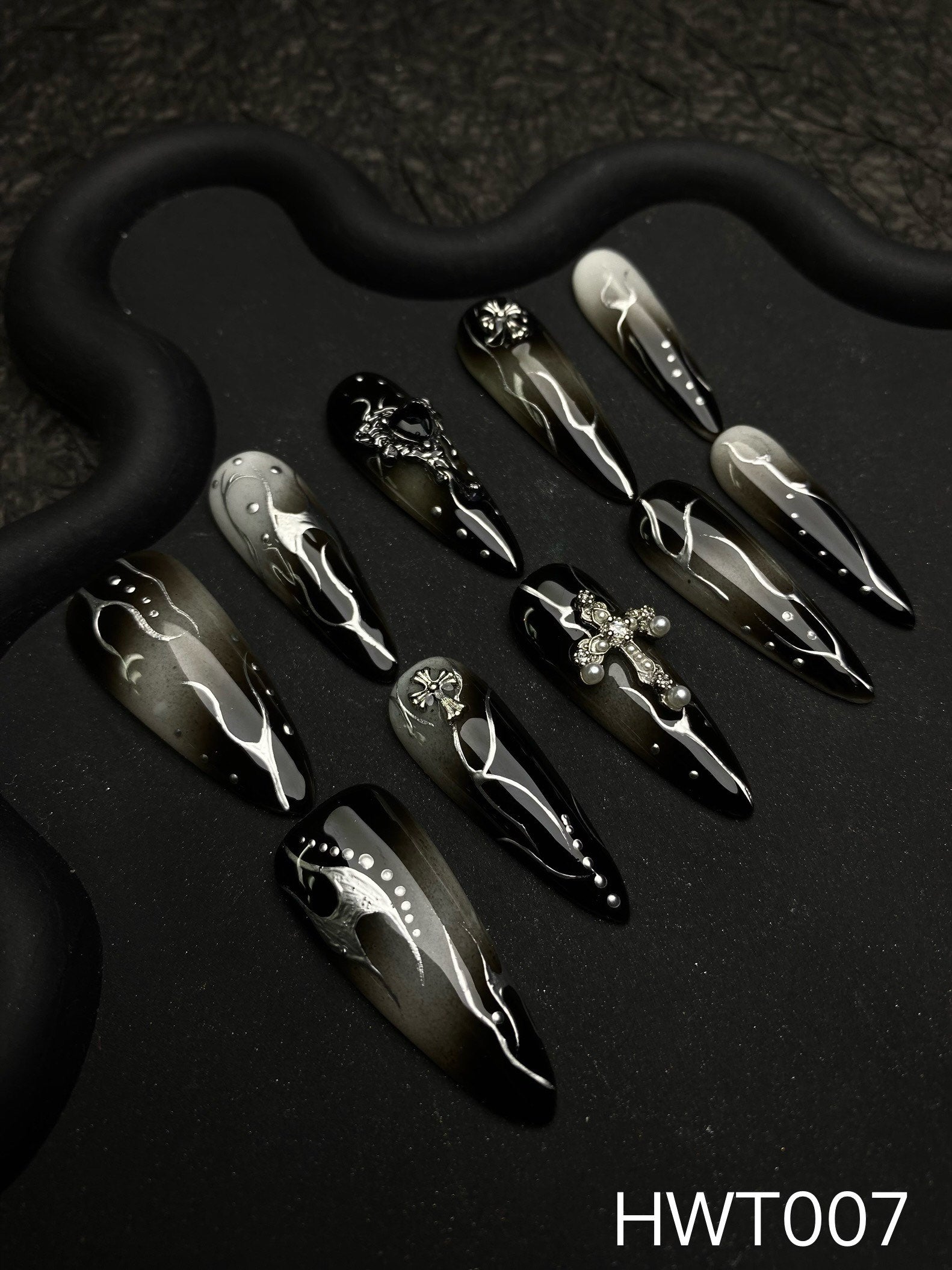 Luxury/ Black story