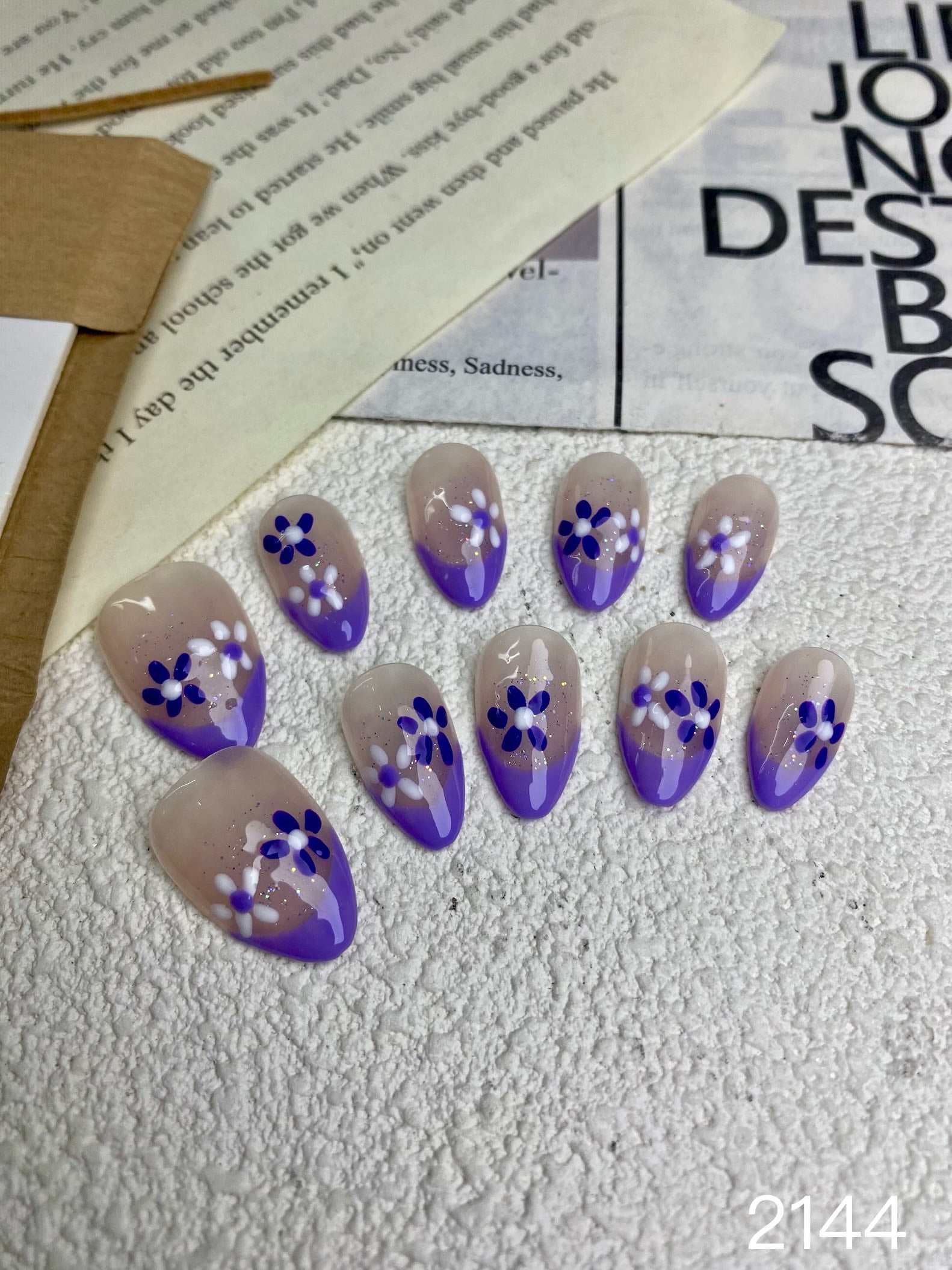 Short/ Purple flowers