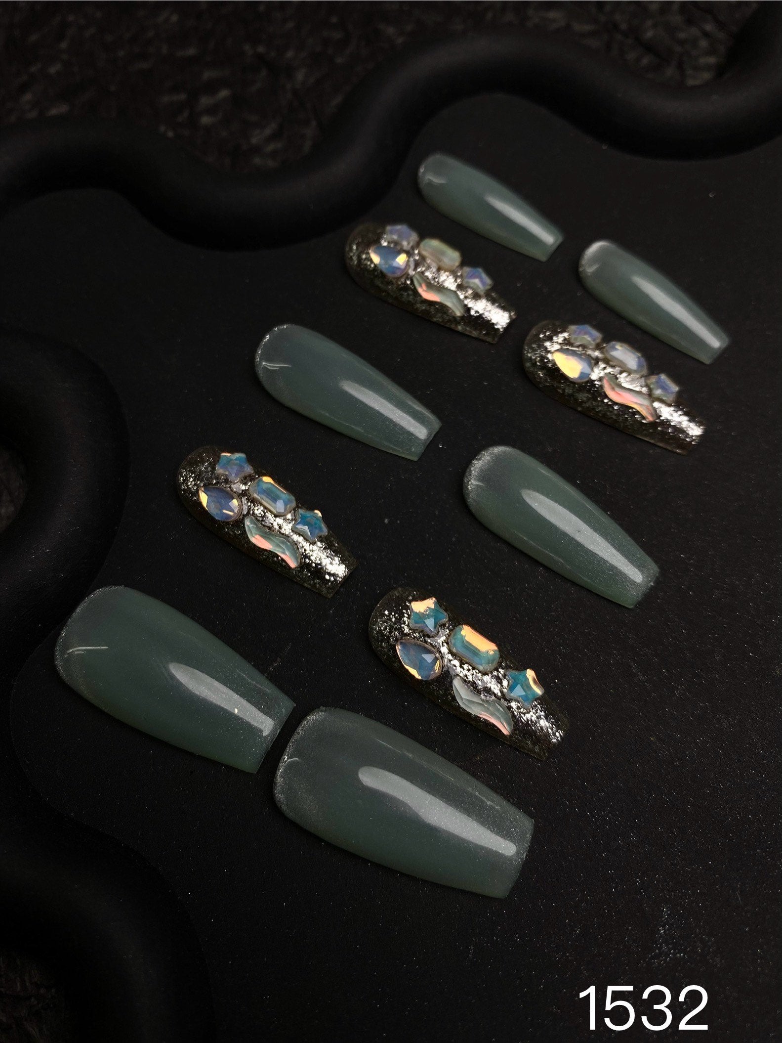 Minted Elegance