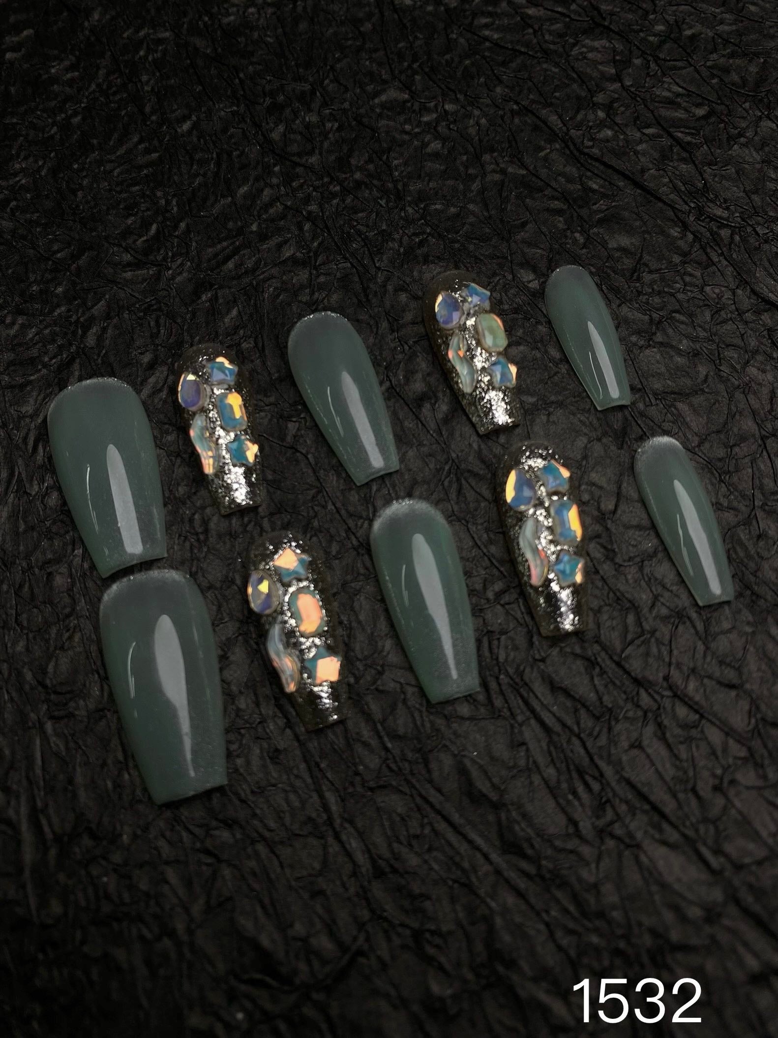 Minted Elegance