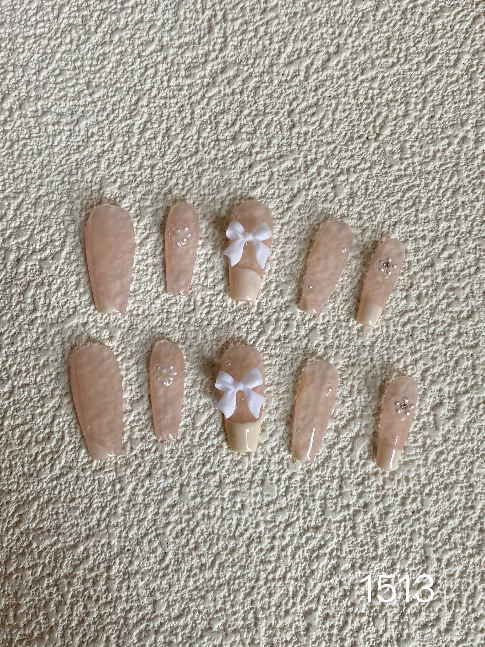 Pearl & Bow Delight