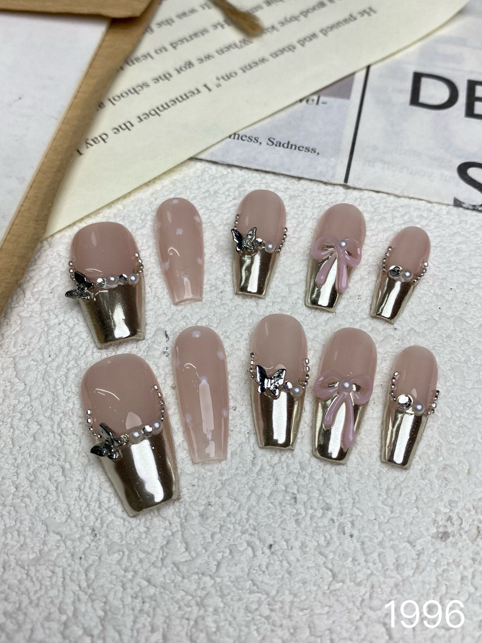 Chic Metallic
