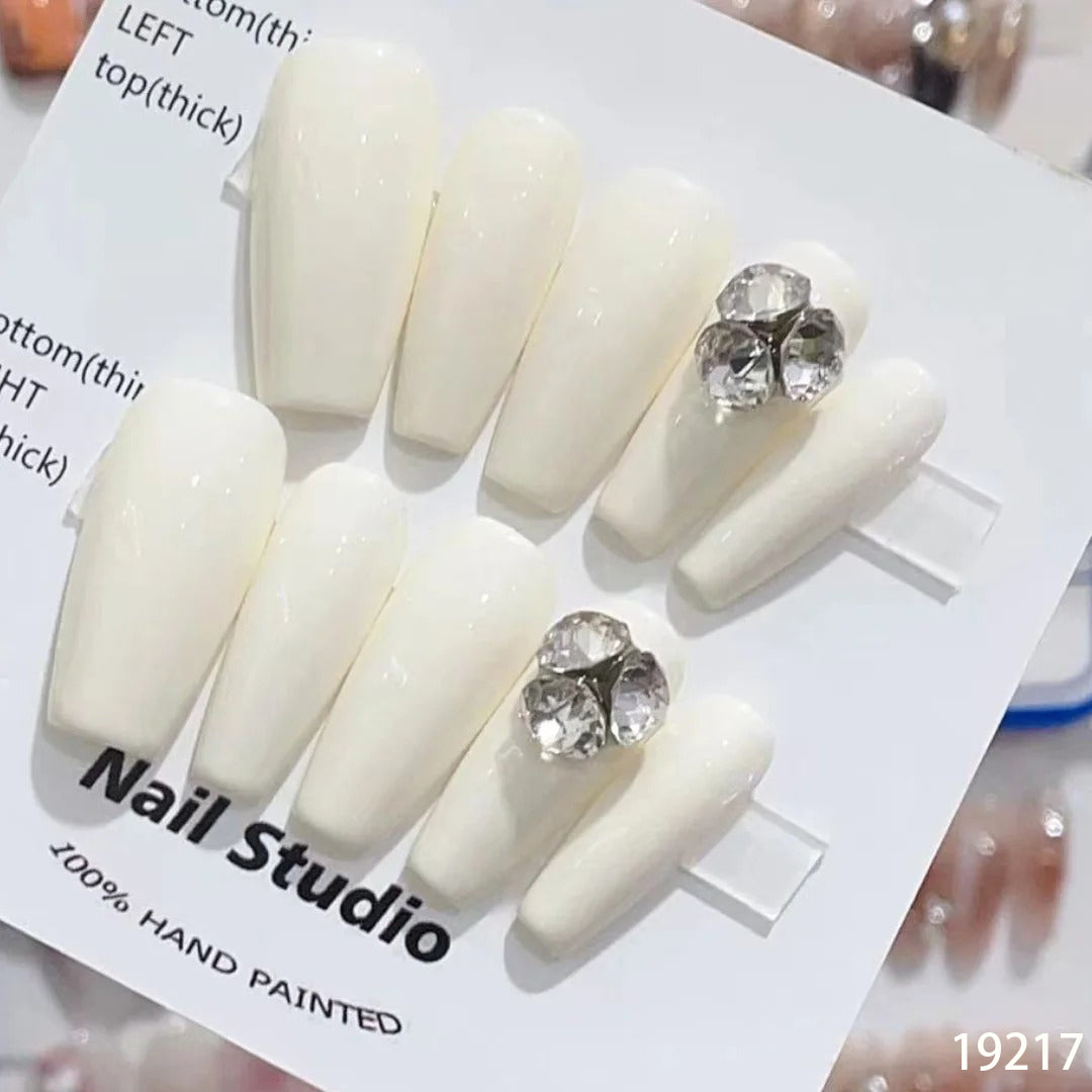 Ivory & Diamonds (medium)