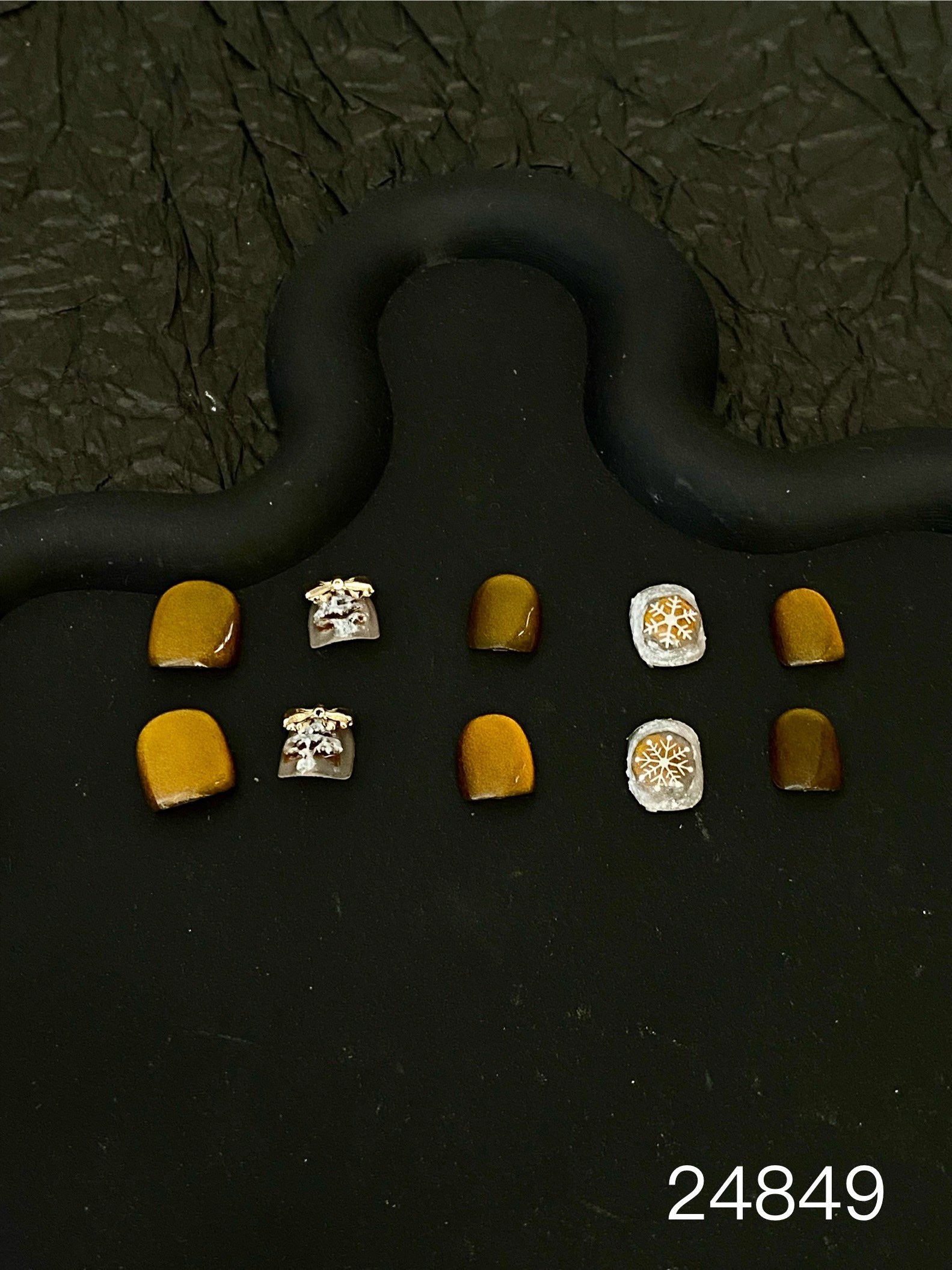 Christmas Snow 24849