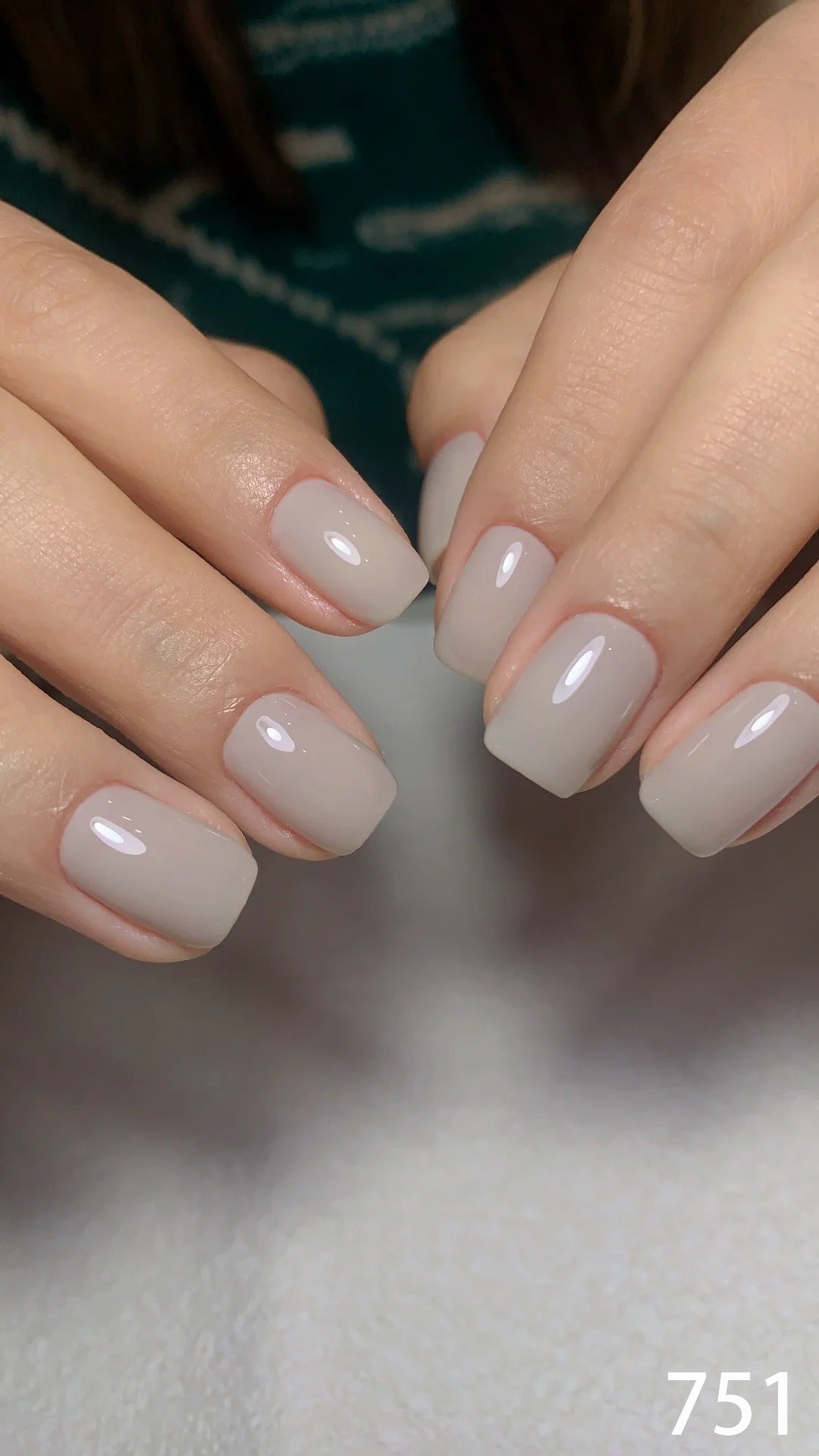 Clear nude 751