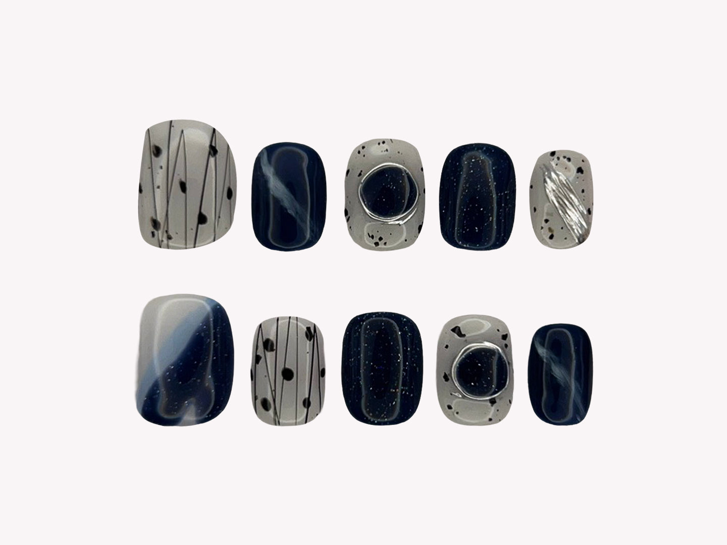 White & dark blue 782