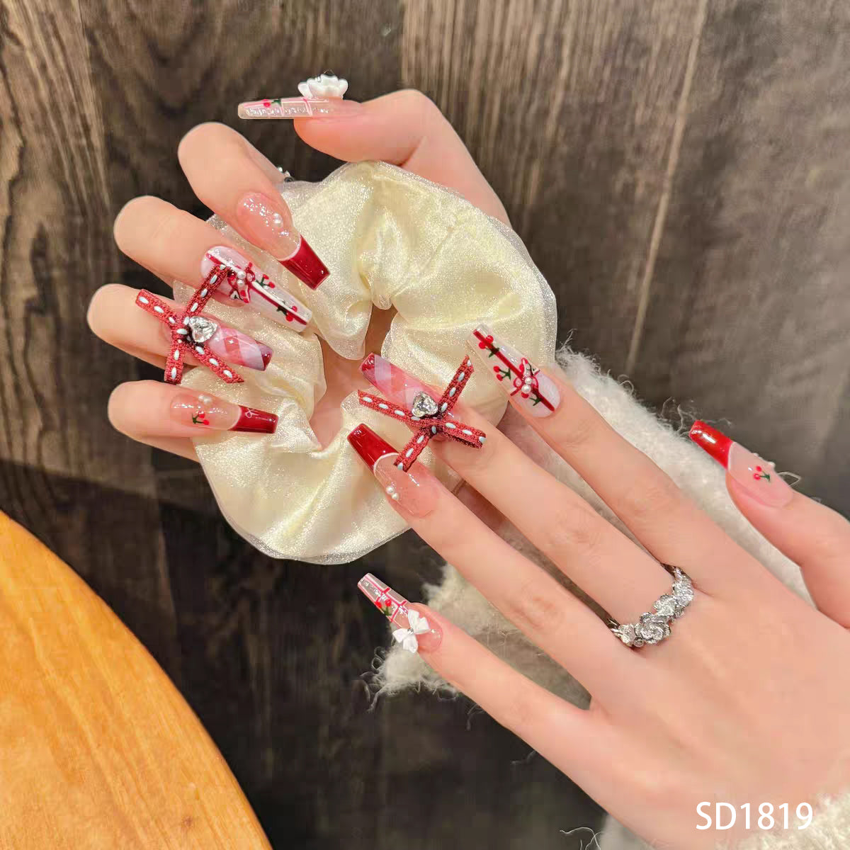 Christmas Cherry SD1819