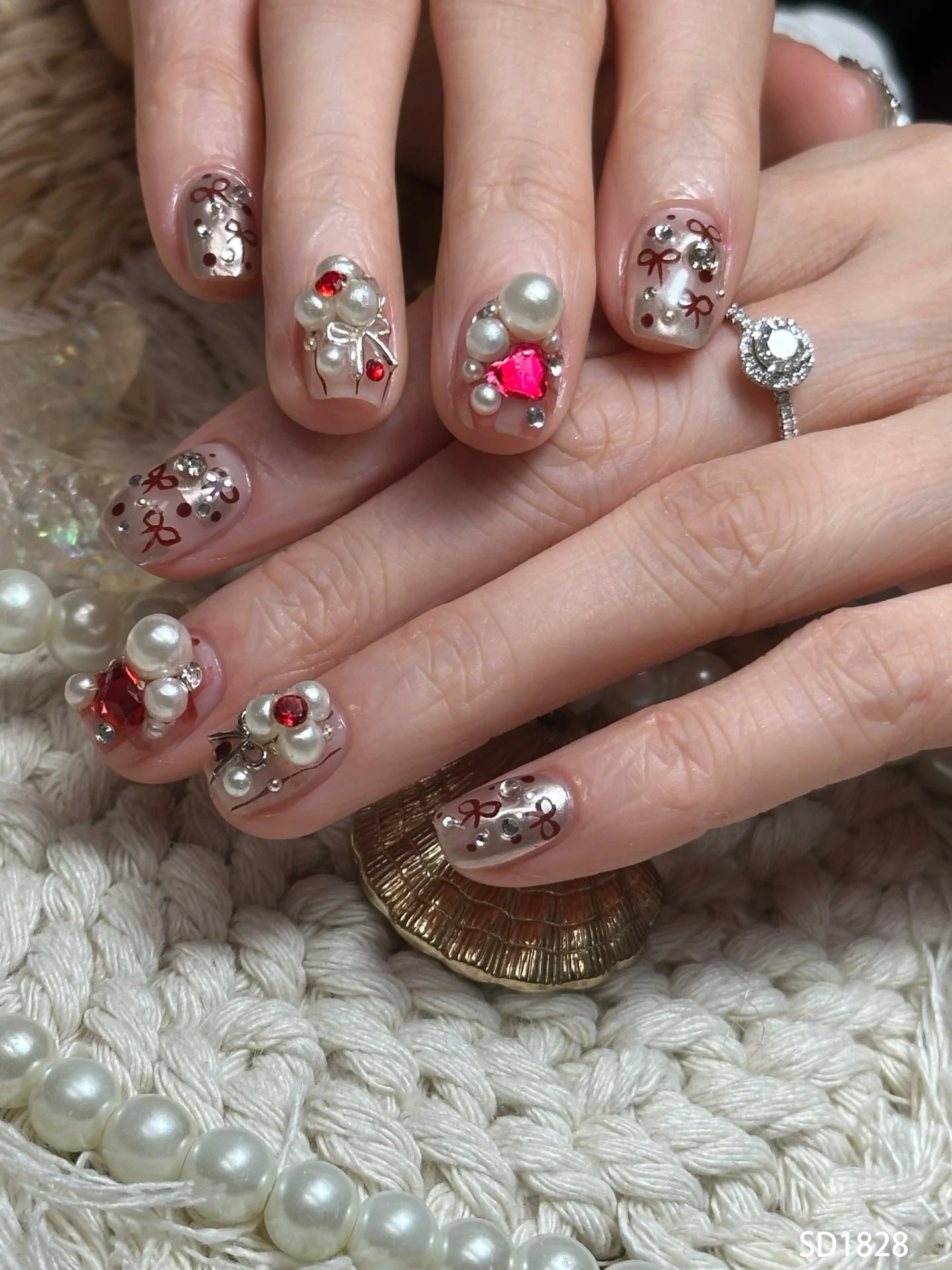 Glimmered Gift Nails SD1828