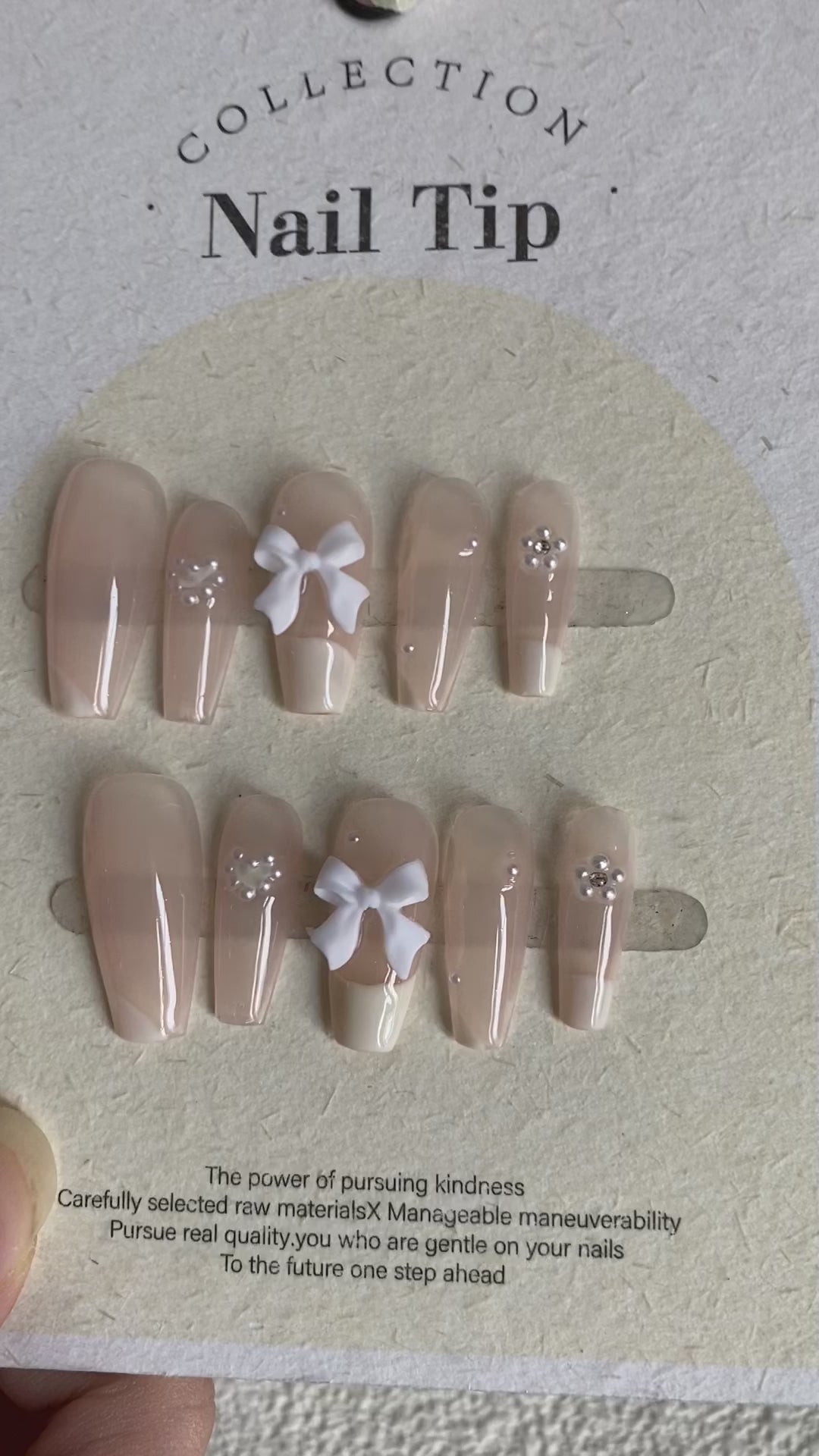 Pearl & Bow Delight